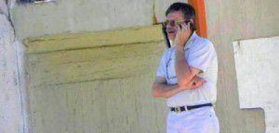 Rogelio De Leonardi: �El actuar del Ministro Flores es cuasi mafioso�