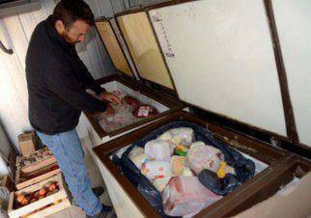 Incautaron 1.900 kilos de alimentos en conocidos locales de la ciudad 