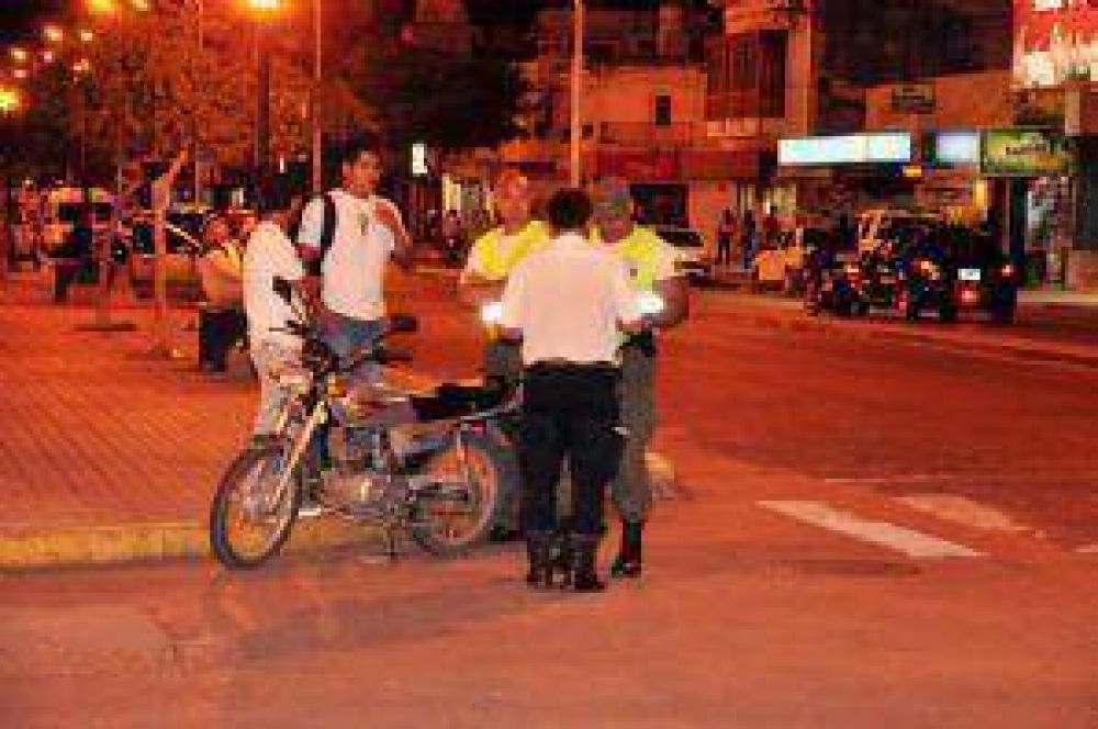 Nuevamente atacaron a piedrazos a inspectores de tr�nsito