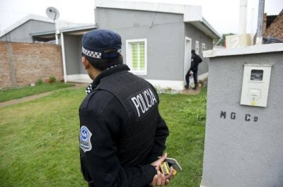 Un polic�a detenido por la muerte de su ex novia