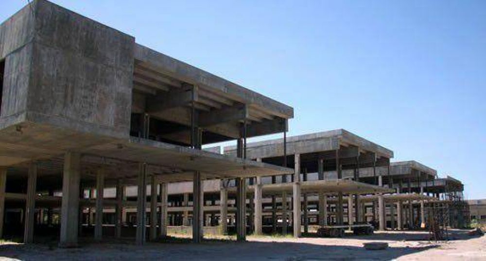 Bonfatti recorrer� obras del Hospital