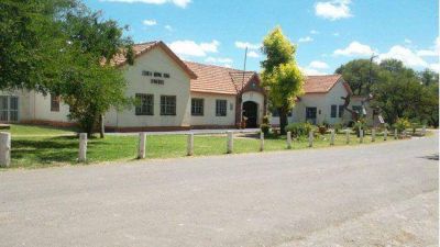 La escuela rural Almafuerte tendr� paneles de energ�a solar 