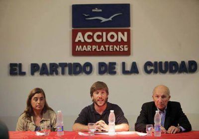 �Con una pat�tica denuncia la UCR quiere ocultar que debemos pagar una deuda irresponsable de su Gobierno�