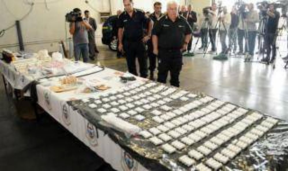 Desarticulan laboratorio de coca�na y secuestran 30 kilos de droga