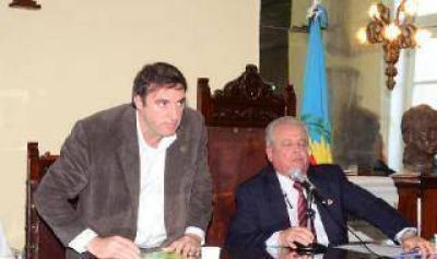 Luj�n: Esc�ndalo en el HCD durante apertura de sesiones ordinarias