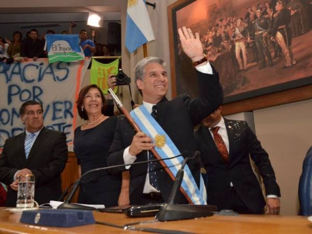 Con importantes anuncios y la mirada puesta en el futuro, Poggi dej� abiertas las sesiones ordinarias