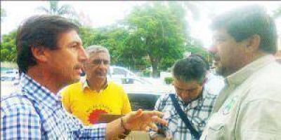 Naidenoff denunci� �apriete oficial� para desistir movida contra Dioxitek