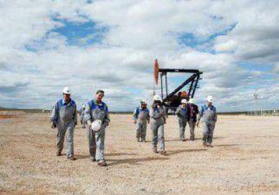 Capitanich dijo que Neuqu�n podr� pagar con �reas las acciones de YPF 