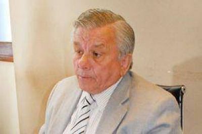 El intendente de la capital visit� al obispo monse�or Vicente Bokalic