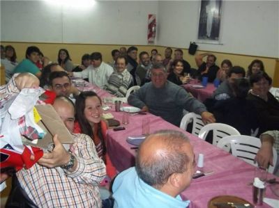 El jueves, pe�a; el viernes, inscripci�n