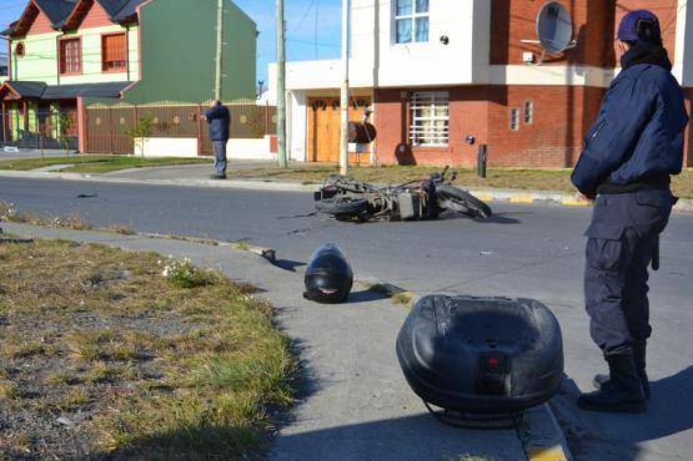 Dos lesionados tras colisi�n