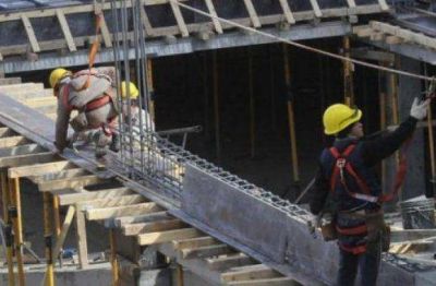 La UOCRA acord� un aumento del 27 %