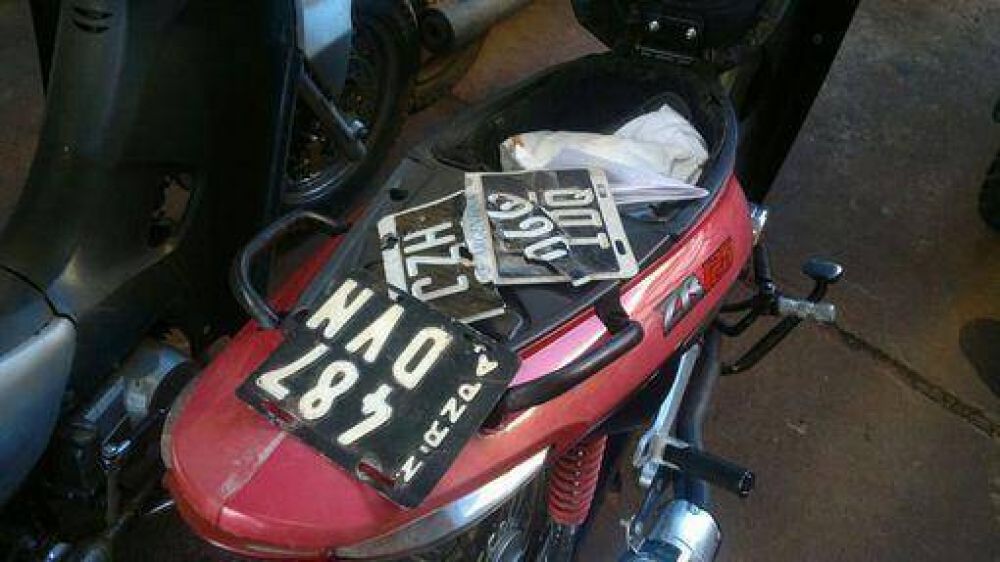 En control secuestran ms de quince motocicletas sin documentaciones