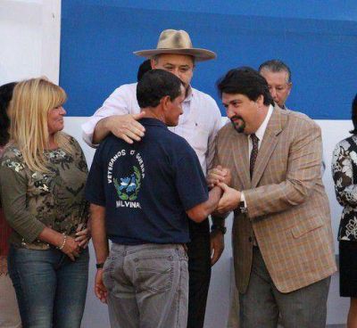 Closs: �El Estado quiere formar a formadores que transmitan valores�