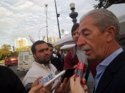 Carlos Ibarra: �A partir de una situaci�n grave, el municipio se ha movilizado�