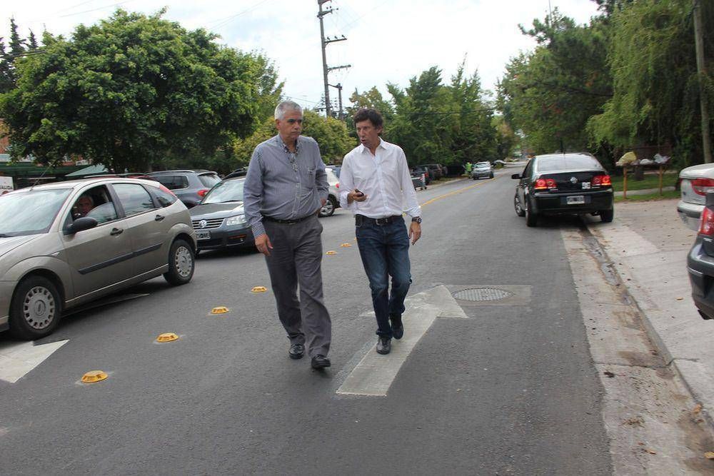 Posse recorri� la renovada Av. Juan Segundo Fern�ndez