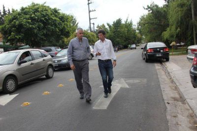 Posse recorri� la renovada Av. Juan Segundo Fern�ndez