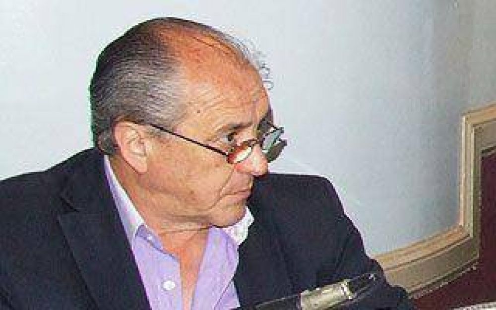 Fuente Buena justific� consultas de Carasatorre a Insaurralde