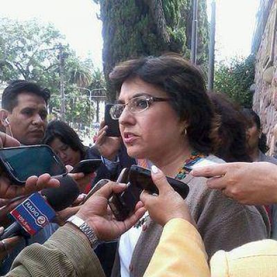 Isolda Calsina present� pedido de juicio pol�tico a Fellner