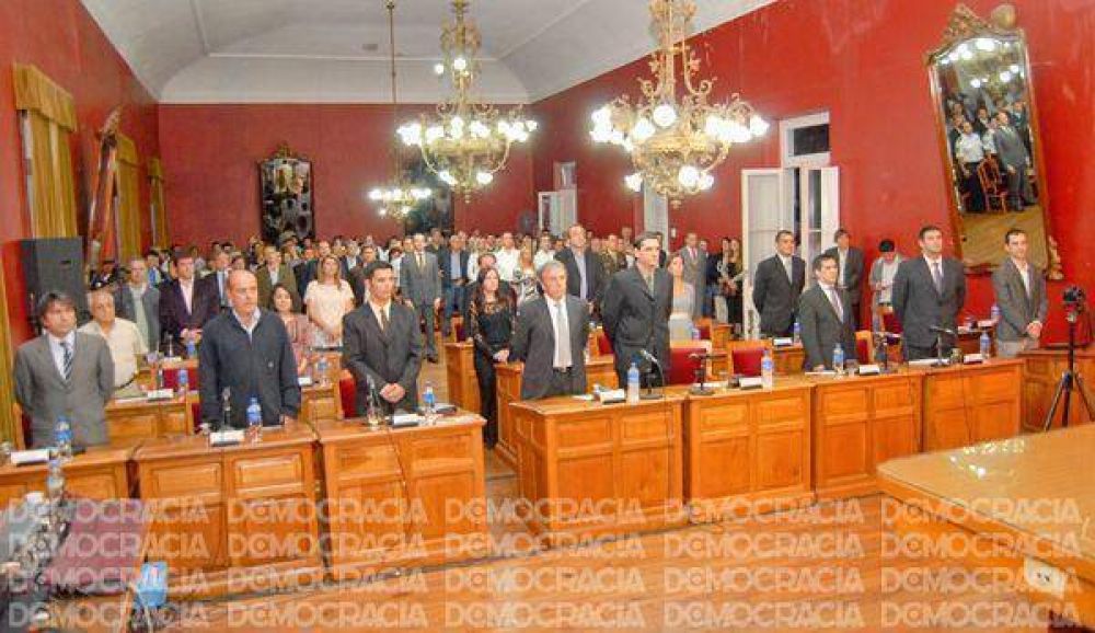 Con tono conciliador, Meoni abri� el a�o legislativo y resalt� logros de su gesti�n