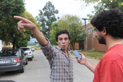 Atraparon a un arrebatador y lo golpearon