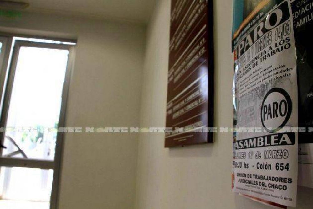Judiciales terminan la semana con paro por 48 horas