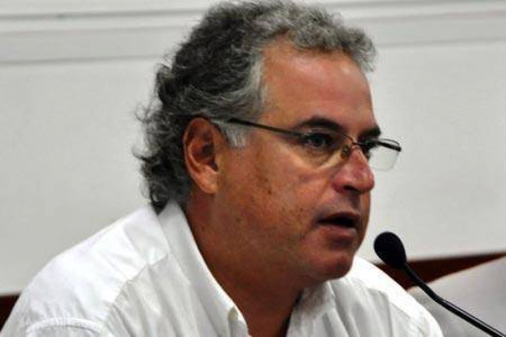 �La Presidencia de la Legislatura discrimina a diputados de la oposici�n�
