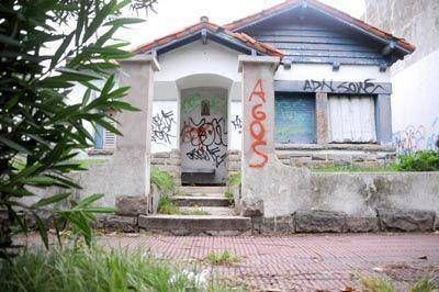 Expropian la Casita Azul para levantar un centro contra la trata de personas