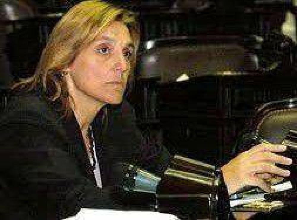 Baragiola habl� de la reuni�n con Moyano y de los disturbios en el HCD