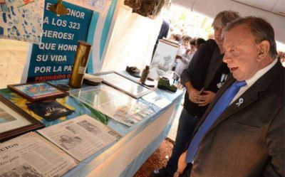 Z�ccaro insiste en arancelar la salud a los �for�neos�, pero quiere �consenso�