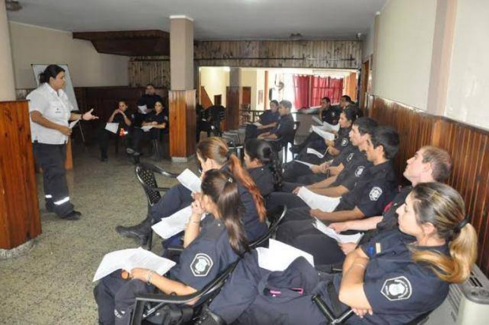 Capacitaron a nuevos polic�as sobre seguridad vial y tr�nsito