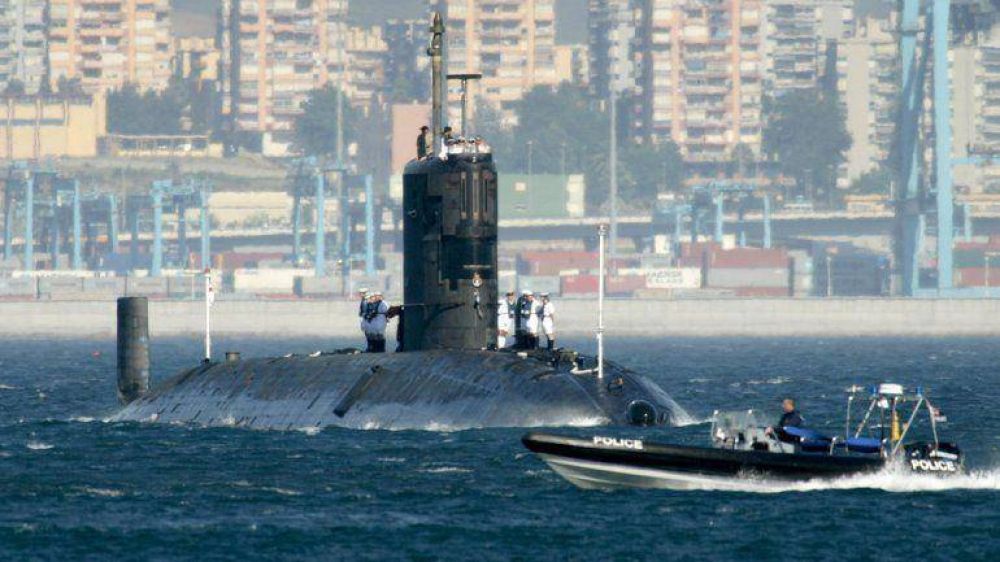 Inician el rastreo submarino para localizar el avi�n desaparecido