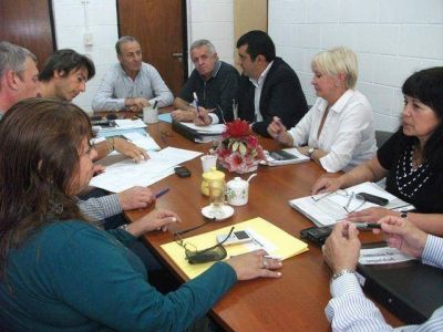 Esperan ma�ana al secretario del gobierno en la Comisi�n de Seguridad HCD
