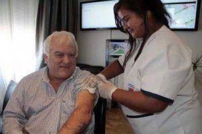 Comenz� la campa�a de vacunaci�n contra la gripe