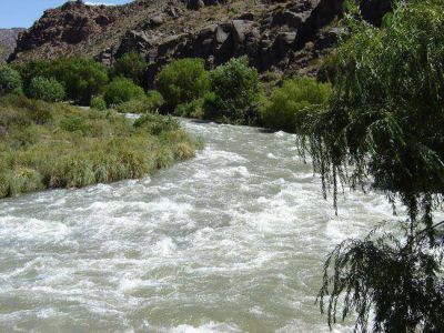 Cortaron otra vez el caudal del Atuel y se extender�a hasta Semana Santa