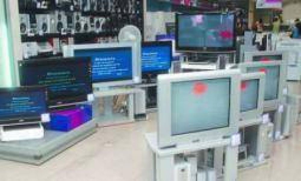 Por la inflaci�n, se vienen desplomando las ventas minoristas