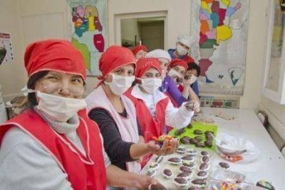 Ya est�n preparando los famosos huevos de Pascua capitalinos 