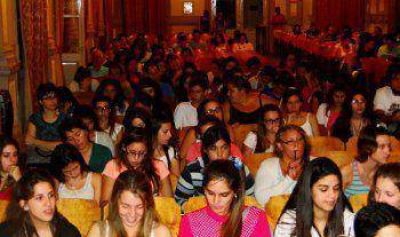 Con r�cord de inscriptos, la UADER busca m�s espacio