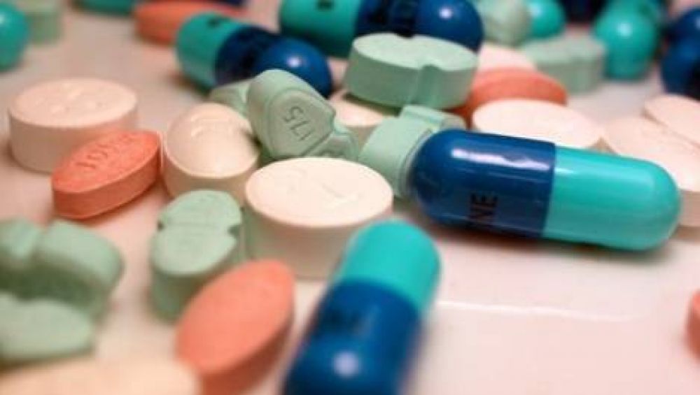 La venta de psicof�rmacos y de pegamento no tiene ning�n control