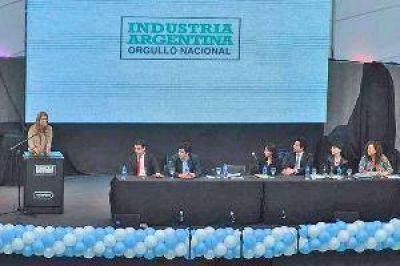 Santiague�os podr�n ingresar al programa "Capital Semilla"