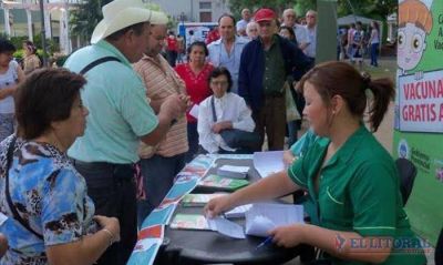 Finaliz� la primera semana de vacunaci�n con buena asistencia