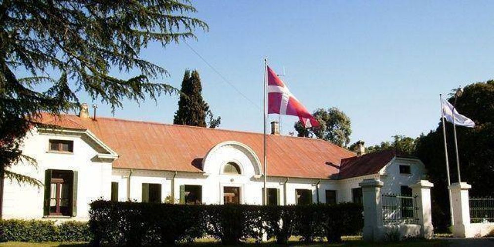 Invitan a obra de teatro a beneficio de la Escuela Agraria N�1