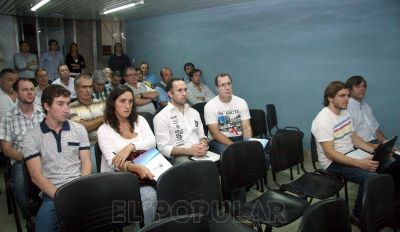 Se realiz� una reuni�n para crear un centro de interconexi�n de Internet en Olavarr�a