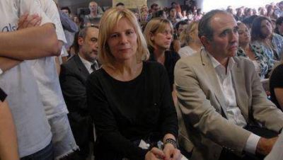 Florencia Saintout fue reelegida en Periodismo