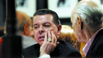 Sobreseyeron a Oyarbide en la causa por el anillo