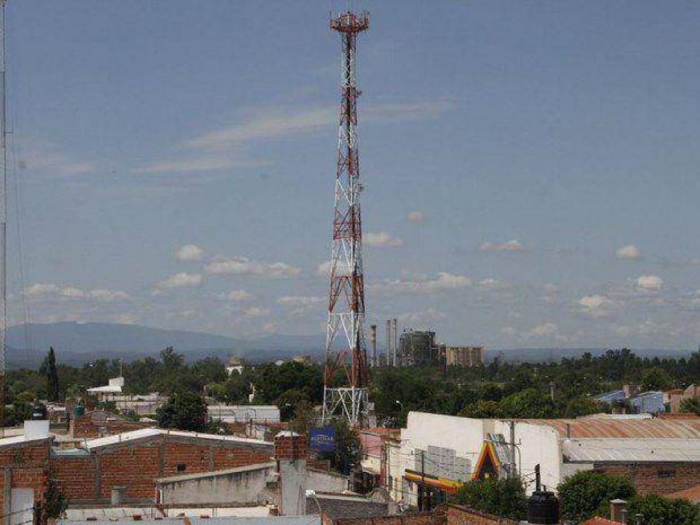 El juez Bavio orden� a Claro retirar tres antenas de G�emes