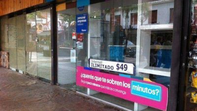 Centro Comercial: Preocupa cierre de locales