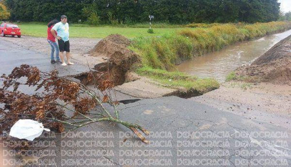 Dramatismo en distintos barrios de Jun�n por las consecuencias que gener� la lluvia
