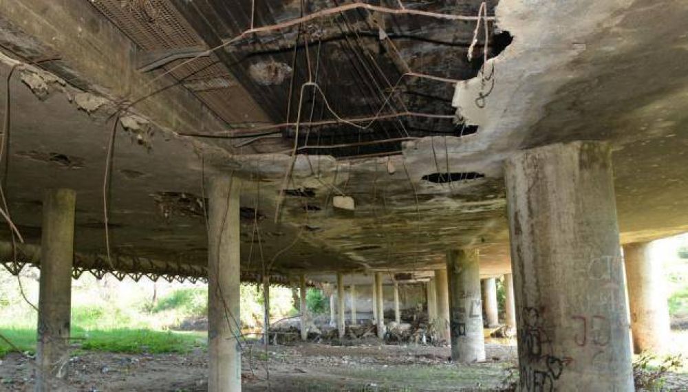 Virtudes y defectos de los puentes del Suqu�a