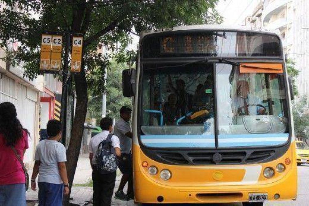 Desde hoy, opera una nueva l�nea y cambian cuatro recorridos